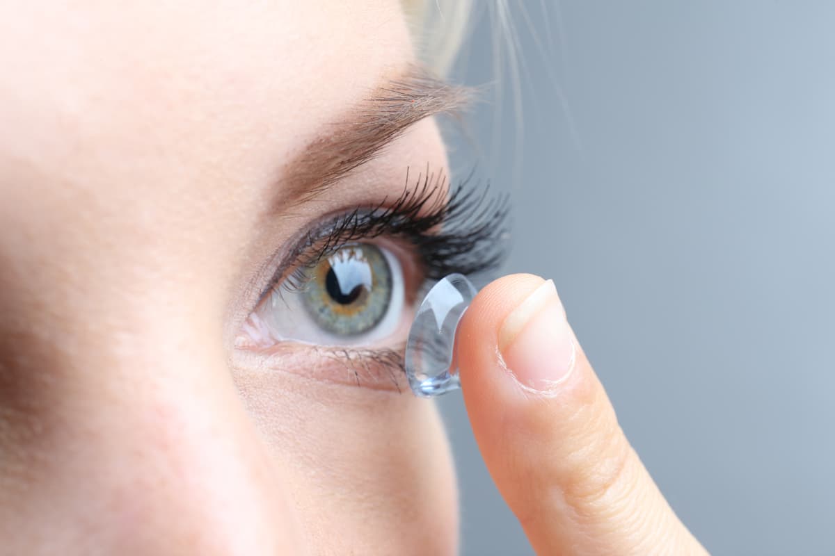 Adaptación de lentes de contacto